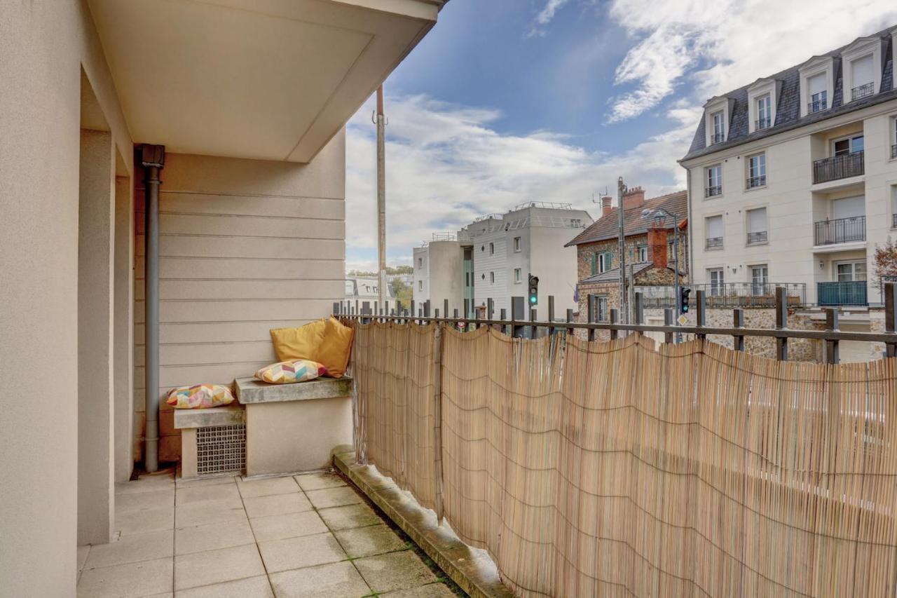 Le Curie - Saint Cyr Apartment Exterior photo