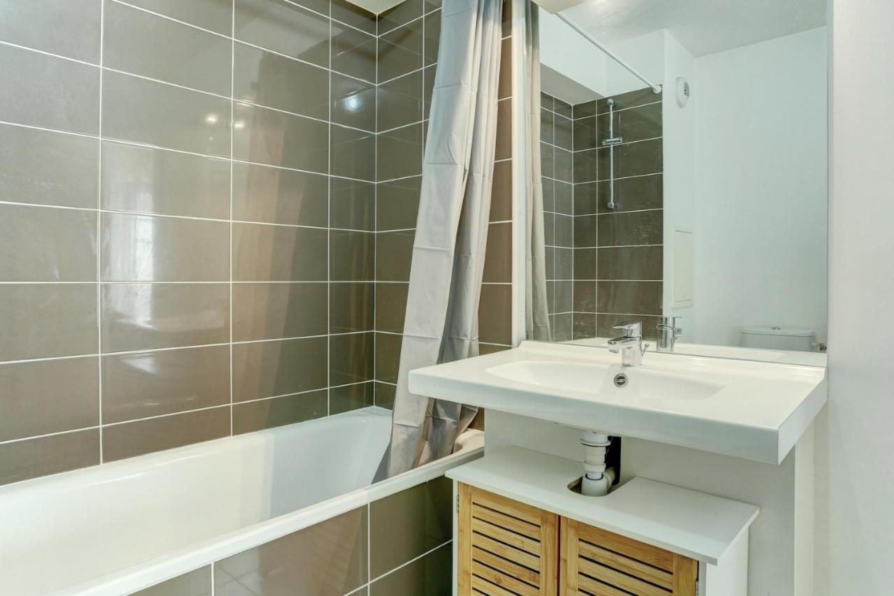 Le Curie - Saint Cyr Apartment Exterior photo